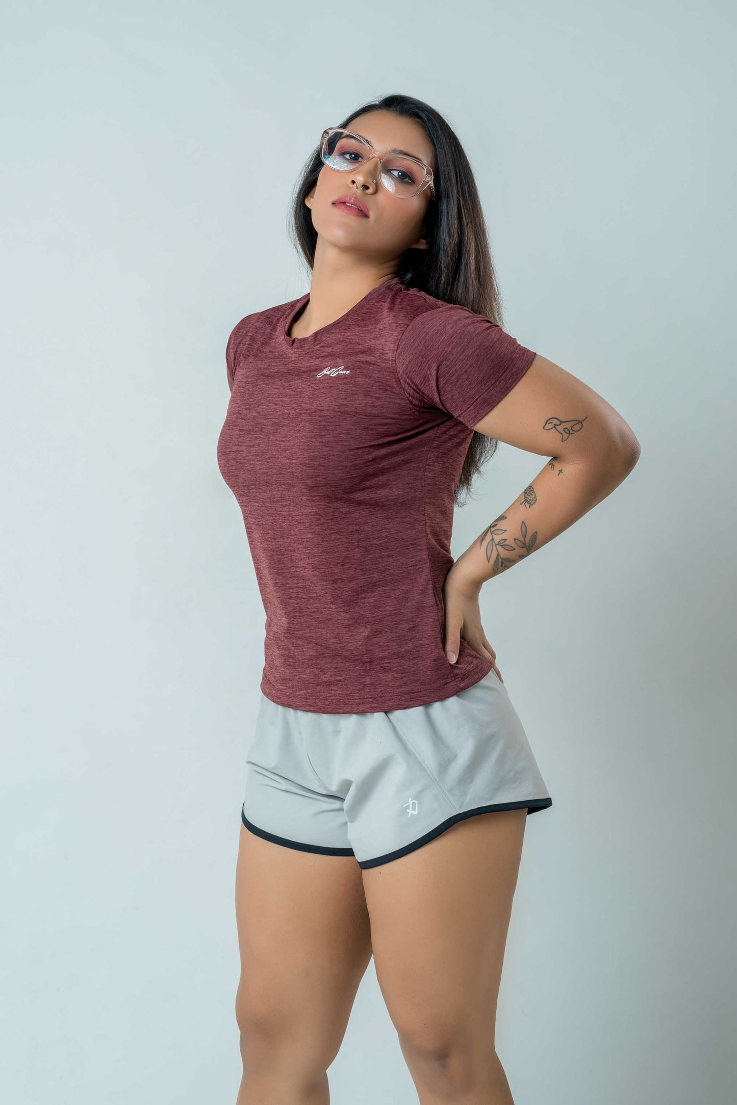 AREO WOMENS CREW NECK